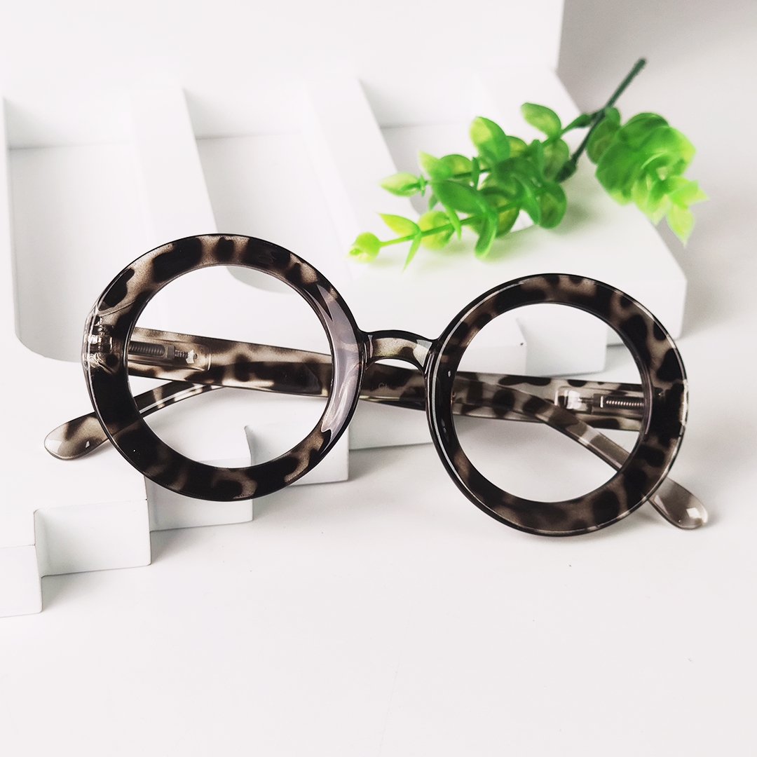 4 Pack Retro Round Reading Glasses Thicker Frame Readers R9109eyekeeper.com