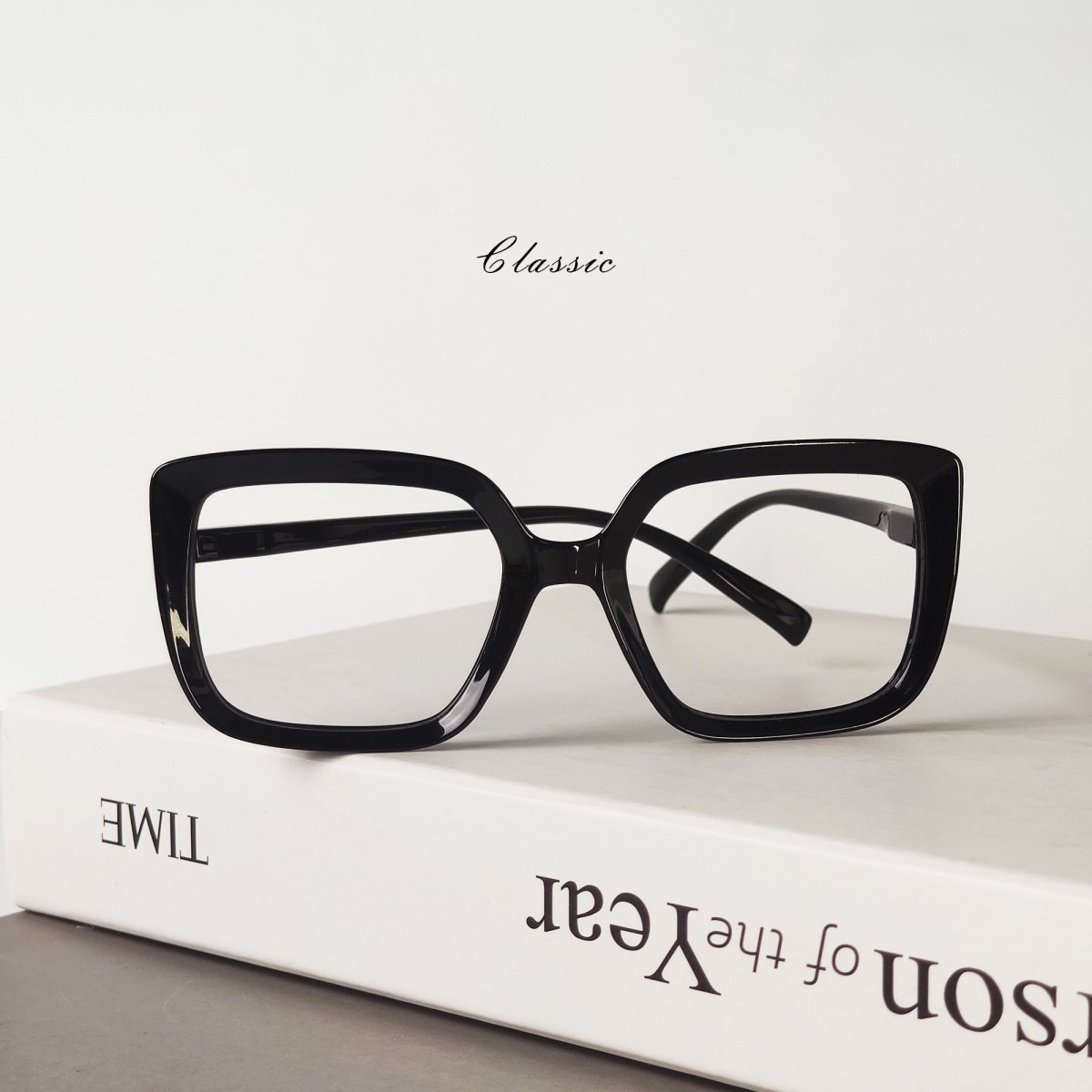 Stylish Classic Reading Glasses Minimalist Marble Readers R2014eyekeeper.com